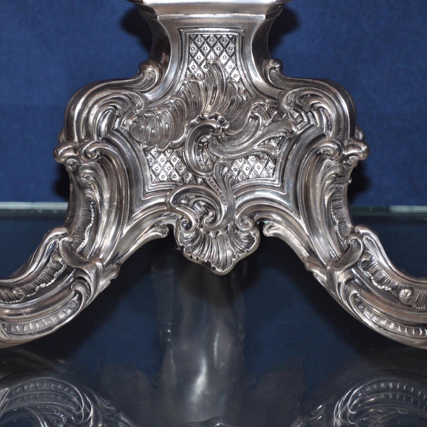 Candelabro em prata brasileira